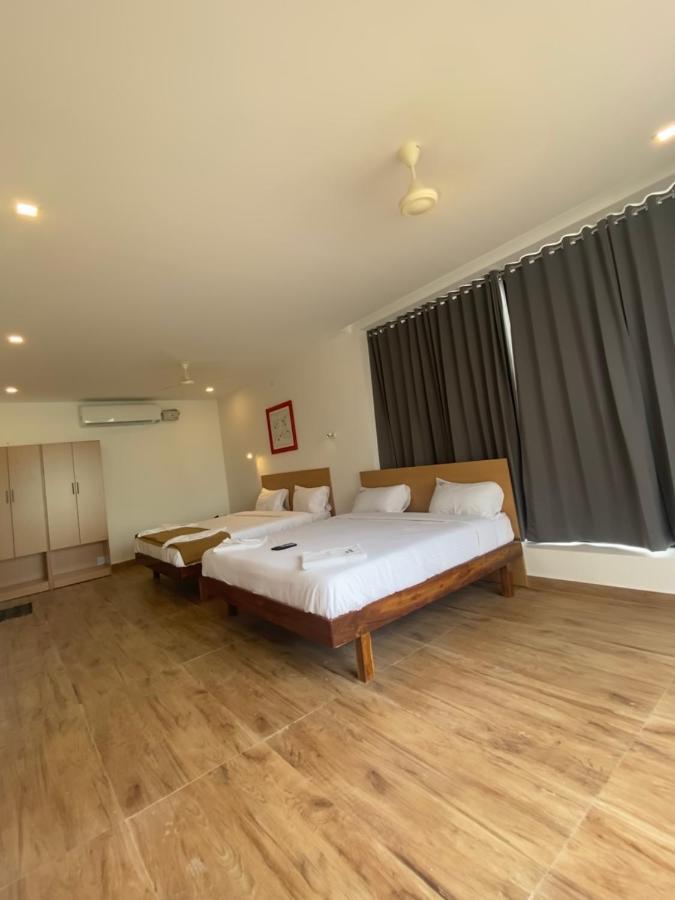 Hotel Bluestone 스리칼라하스티 외부 사진